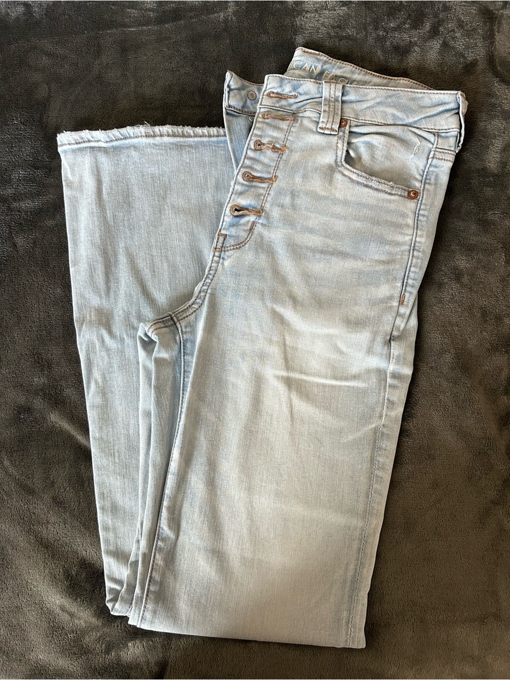 American Eagle AE Super High Waisted Flare Light Wash Boot Cut Jeans - Picture 4 of 4